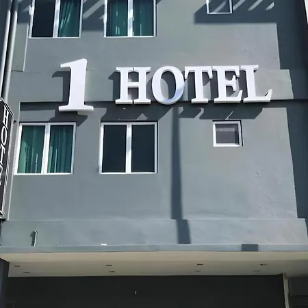 1 Hotel Mahkota Cheras